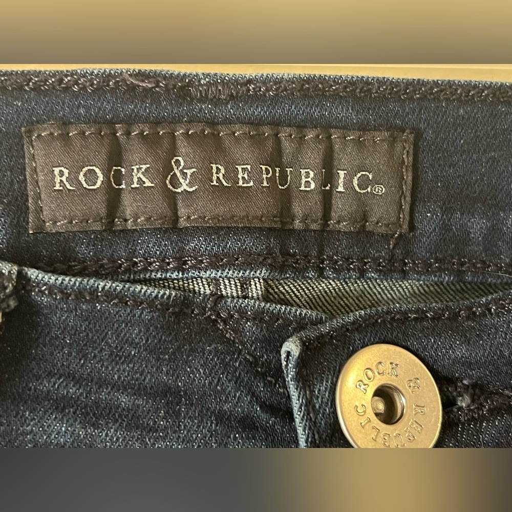 Rock & Republic Skinny Jeans Dark Wash Stretch Denim Zip Pocket Detail- Size 10 - Picture 4 of 5